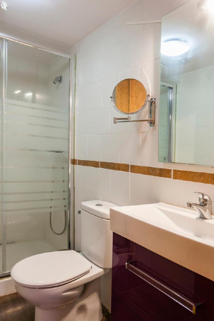 Apartamentos Casa Samper Santa Eulalia de Gállego Quarto foto