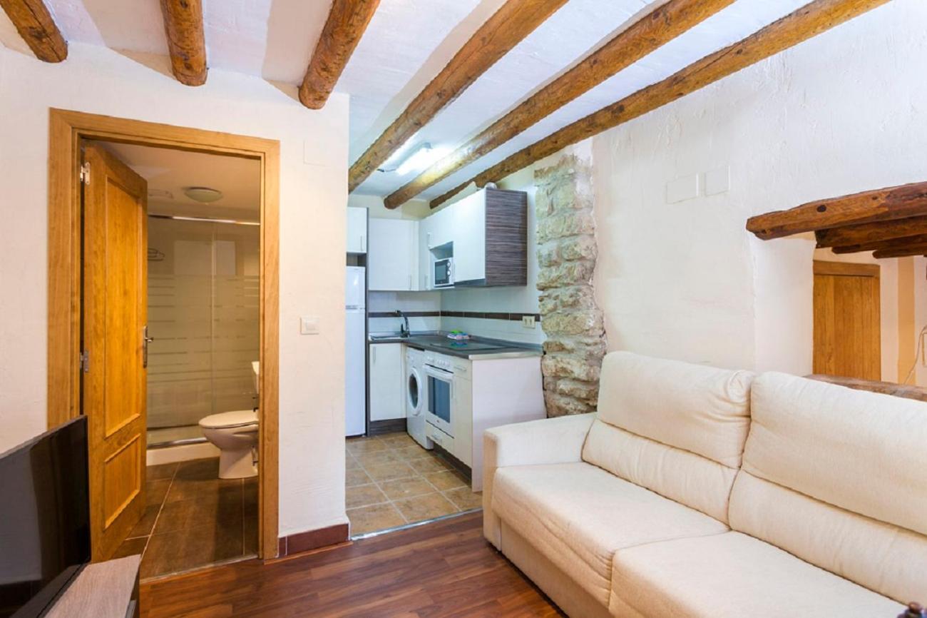Apartamentos Casa Samper Santa Eulalia de Gállego Quarto foto