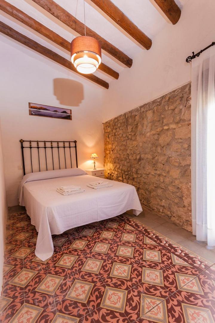 Apartamentos Casa Samper Santa Eulalia de Gállego Quarto foto